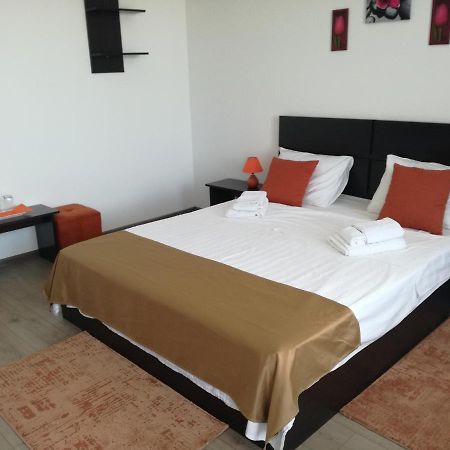 Stella Maris Hotel เตคีร์กิโอล ภายนอก รูปภาพ