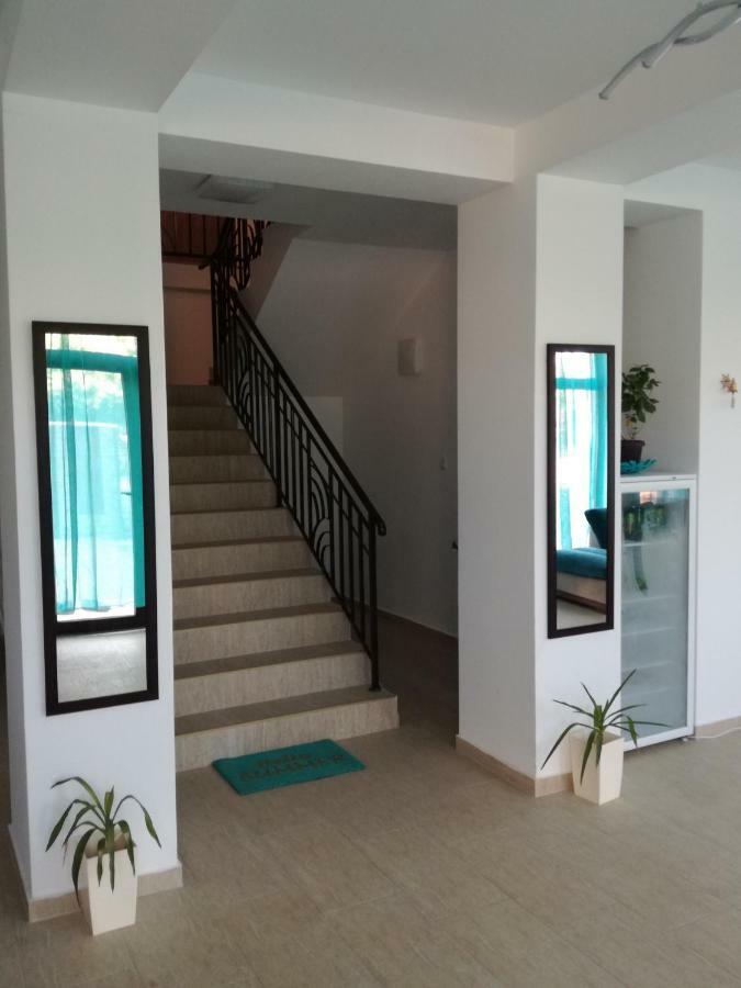 Stella Maris Hotel เตคีร์กิโอล ภายนอก รูปภาพ